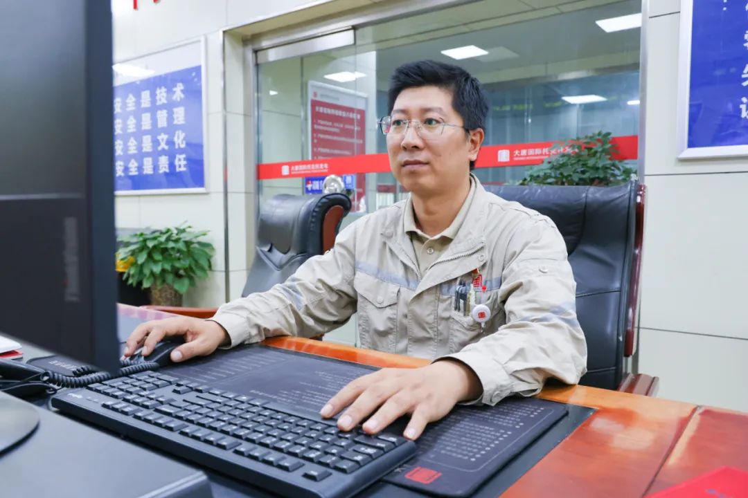 【1xBET榜样】冷聚瀛：以技术立身，用匠心筑梦.jpg